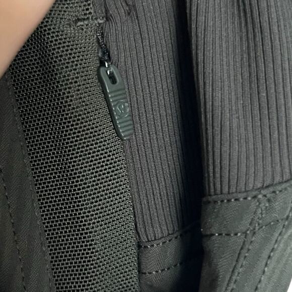 Lululemon Dance Studio Jogger Pull On Pants Olive Green Gym Athletic Size 4 - Picture 8 of 11